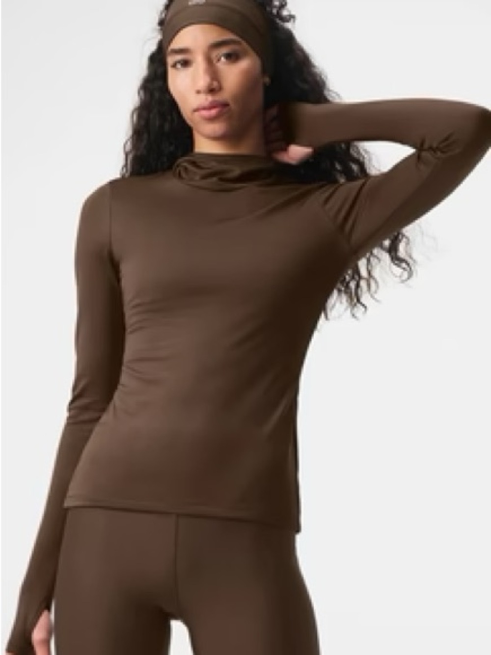 ALO airlift winter warm hooded runner